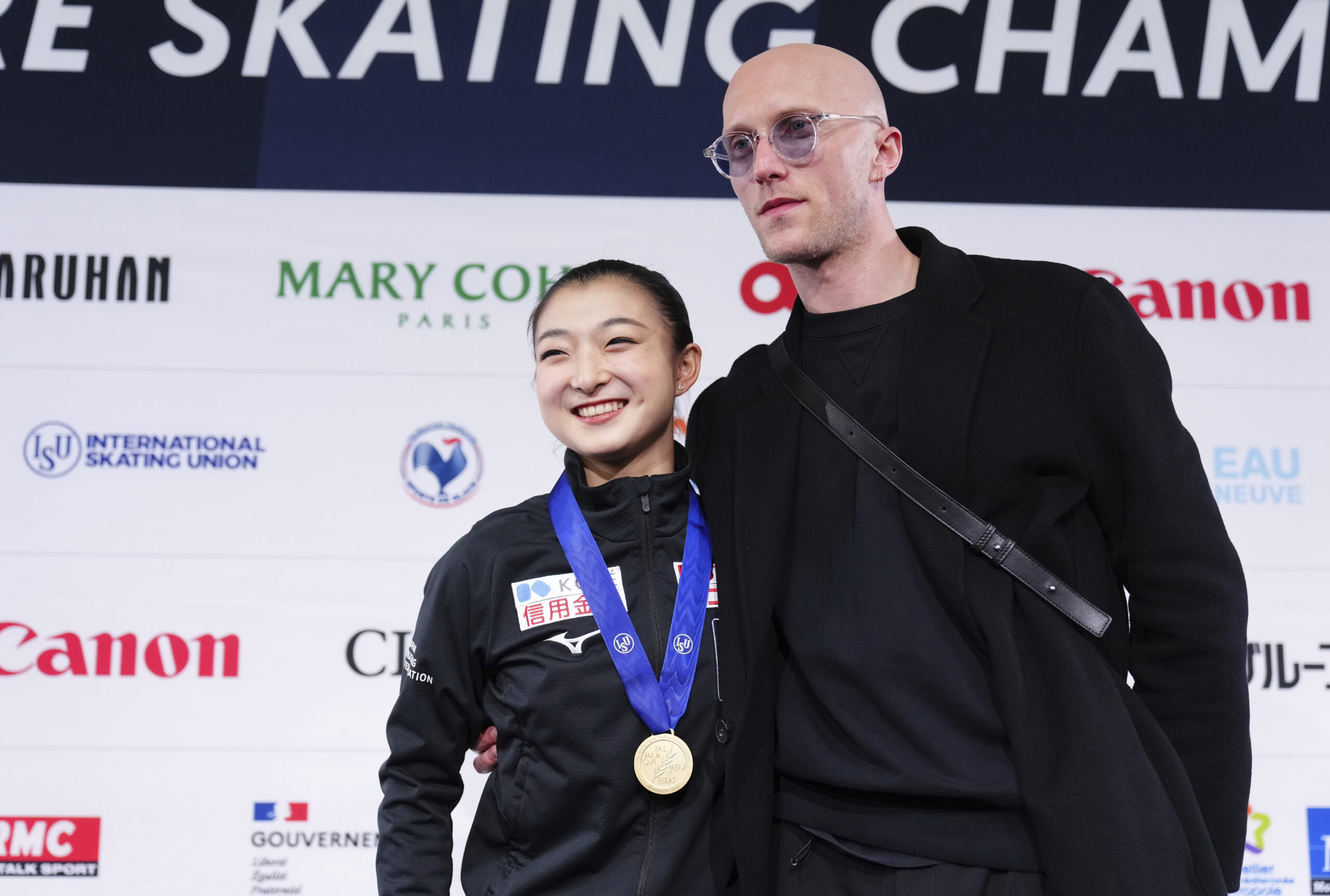 Benoit Richaud, chi è l’allenatore di pattinaggio che alle Olimpiadi segue 16 atleti di 13 nazioni diverse