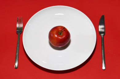 Digiuno notturno un toccasana: sincronizzarlo col sonno fa bene a cuore e pressione