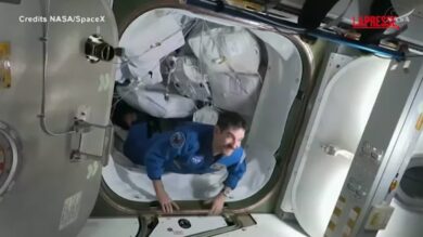 NASA, le immagini dell'arrivo degli astronauti alla Stazione Spaziale Internazionale