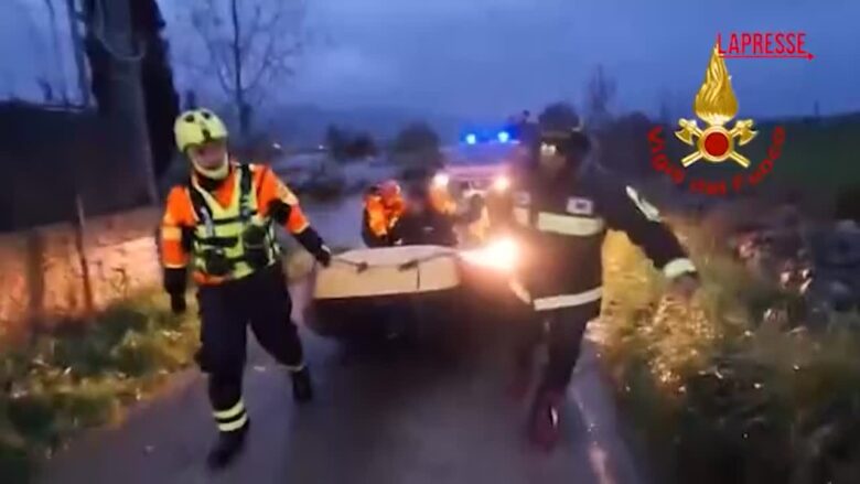 Maltempo in Sardegna, 12 persone salvate dai vigili del fuoco a Ozieri