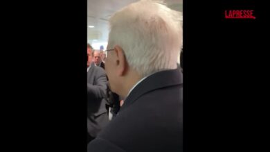 Mattarella a La Stampa dopo attacchi: "Giornali pilastro democrazia"