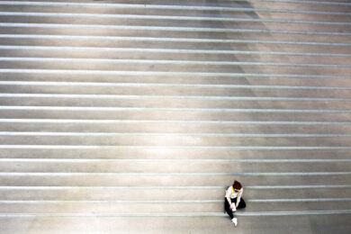 Stress e solitudine, lo ‘scudo sociale’ ci aiuta a stare meglio
