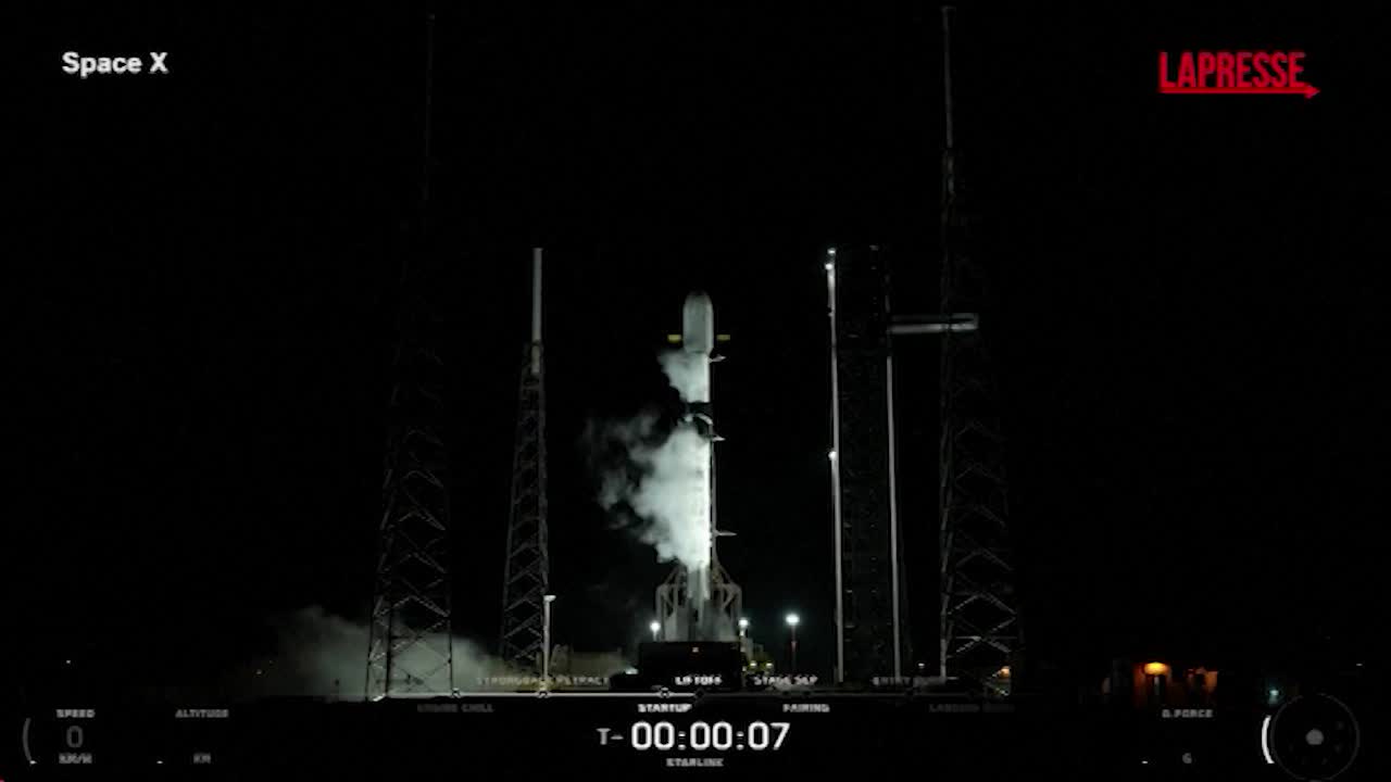 spacex lanciato da cape canaveral il razzo falcon 89 con 29 satelliti starlink da Lapresse.it spacex lanciato da cape canaveral il razzo falcon 89 con 29 satelliti starlink