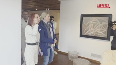 Olimpiadi 2026, Kirsty Coventry visita Casa Italia a Cortina