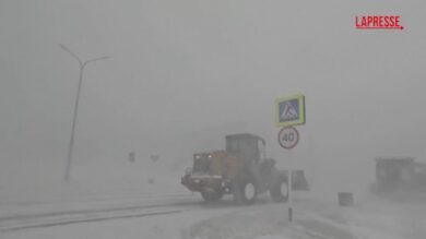 Russia, bufera di neve blocca la regione di Chukotka