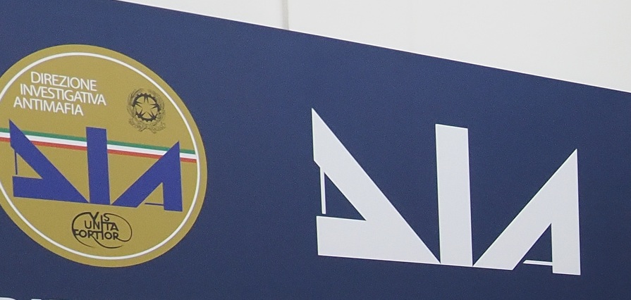 Roma, sette arresti per traffico di stupefacenti: anche tre poliziotti