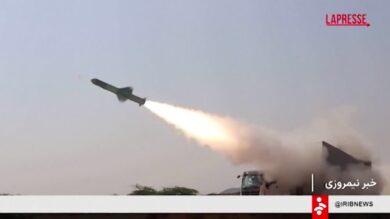 Iran, le gigantesche esercitazioni militari durante i colloqui con gli Usa