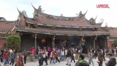 Taiwan, a Taipei la campana suona 108 volte per dare il benvenuto all'Anno del Cavallo