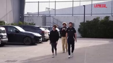 Olimpiadi 2026, applausi per Federica Brignone all'arrivo al J-Medical