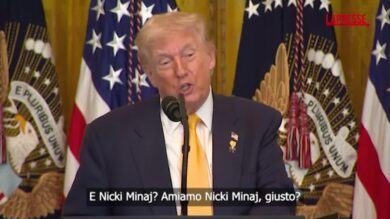 Usa, Trump: "Amo Nicki Minaj, la sua pelle è così bella"