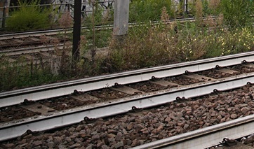 Trapani, con cuffiette vicino a binari: 17enne travolto e ucciso dal treno