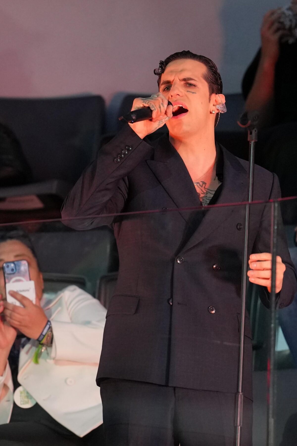 Galleria foto 'Sanremo 2026, ospiti e co conduttori: tutte le FOTO' - foto 7