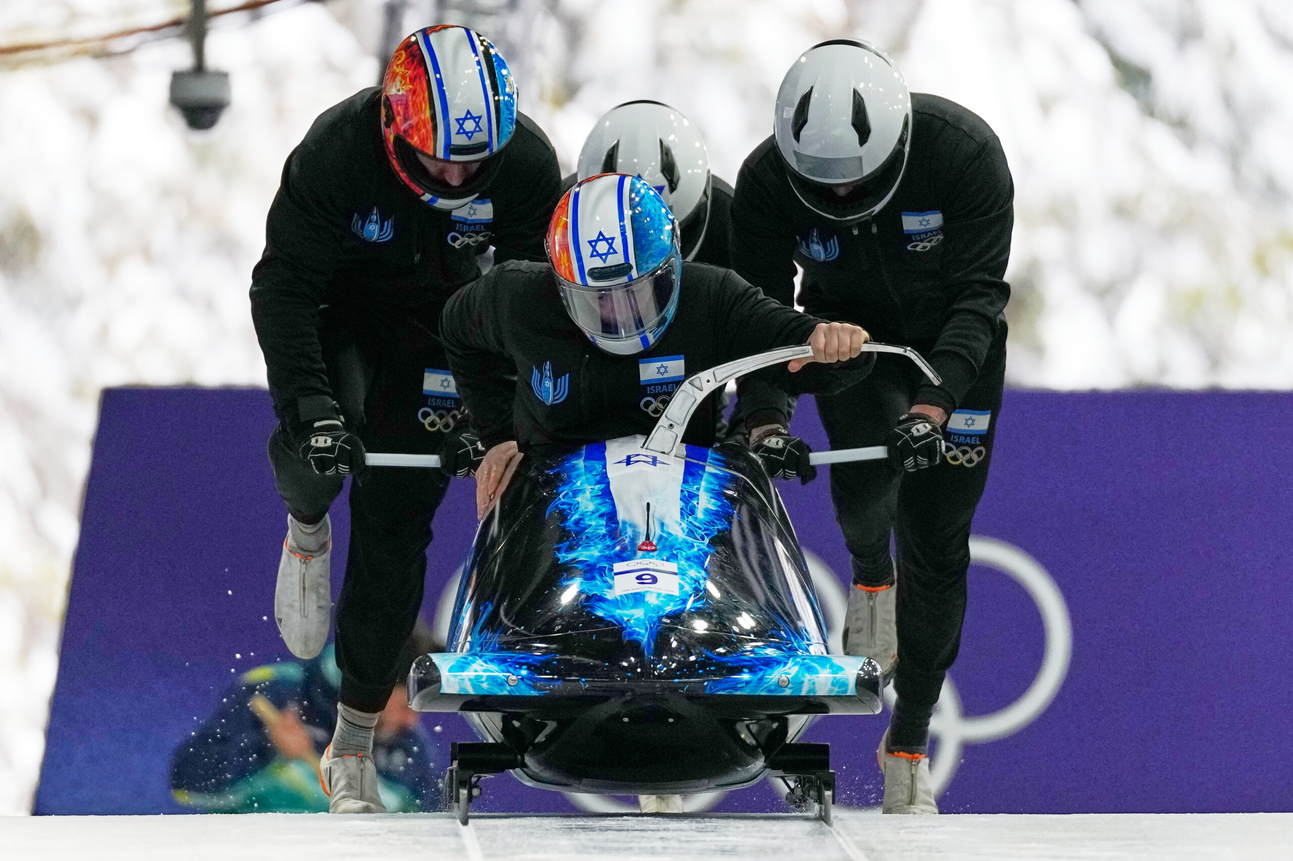 Olimpiadi 2026, fuorionda Rai 2 prima di gara bob: “Evitiamo equipaggio Israele”. Rossi: “Avviata istruttoria”