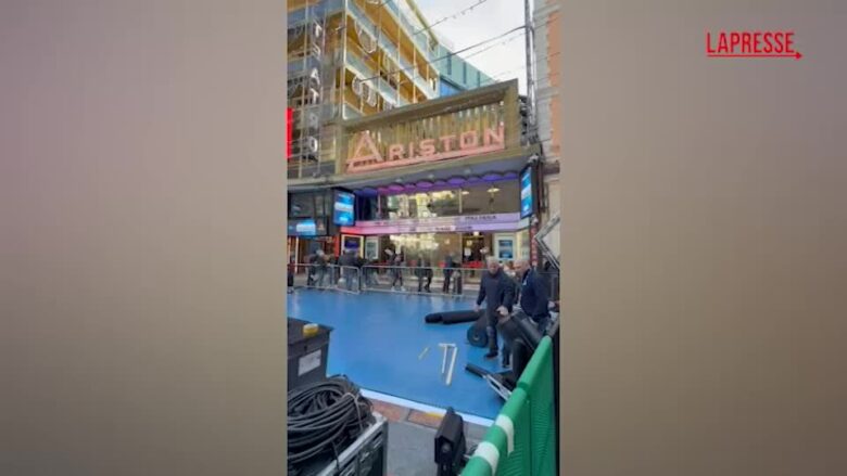 Sanremo 2026, ultimi preparativi al teatro Ariston per il 76esimo Festival