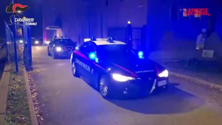 Torino: vasta operazione antidroga, 6 arresti e 19 denunciati. Il blitz dei carabinieri