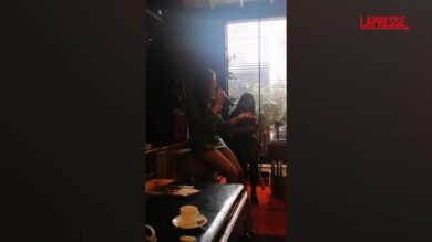 Sanremo 2026, Ditonellapiaga: "Brano autoironico che nasce da uno sfogo"