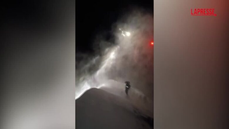 Abruzzo, 4 escursionisti bloccati sulla Maiella: il salvataggio in elicottero