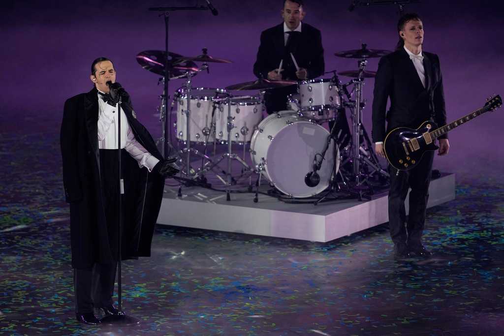 Achille Lauro sul palco dell'Arena di Verona (AP Photo/Ashley Landis)
