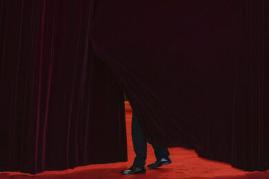 Sanremo e ansia da palcoscenico, sintomi e 4 strategie per disinnescarla