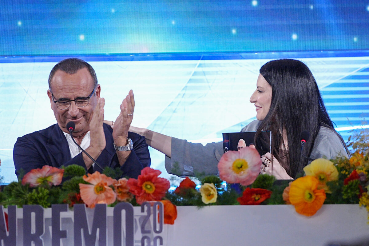 Sanremo 2026, ecco il Festival di Conti: ‘Baudiano’ sì, ‘Meloniano’ no