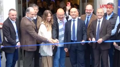 Sanremo 2026, inaugurata la mostra su Pippo Baudo. I figli: "Fieri di essere qui. Momento di gioia"