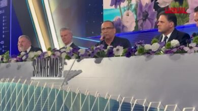 Sanremo 2026, Conti: "Accuse a Morgan? Non sono un giudice, non c'è sentenza definitiva"