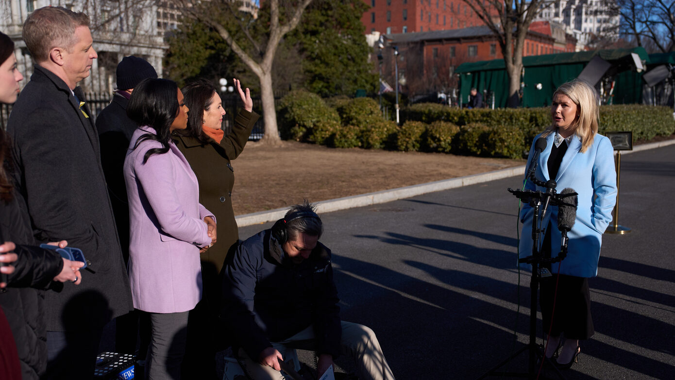 trump casa bianca nello stato dell8217unione dir224 di essere pronto a uso della forza letale con l8217iran da Lapresse.it trump casa bianca nello stato dell8217unione dir224 di essere pronto a uso della forza letale con l8217iran