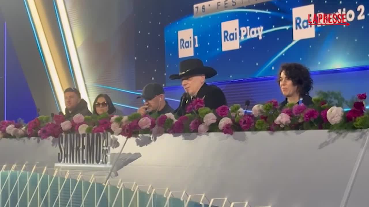 Sanremo 2026, J Ax: "Cosa penso di Trump e Ice? Male" Sanremo 2026, J Ax: "Cosa penso di Trump e Ice? Male"