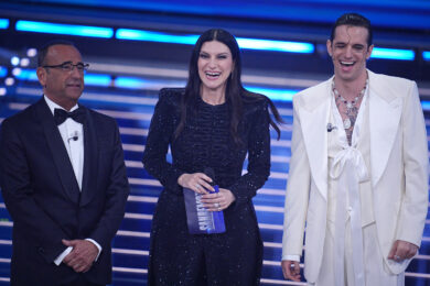 Sanremo 2026, le foto della seconda serata