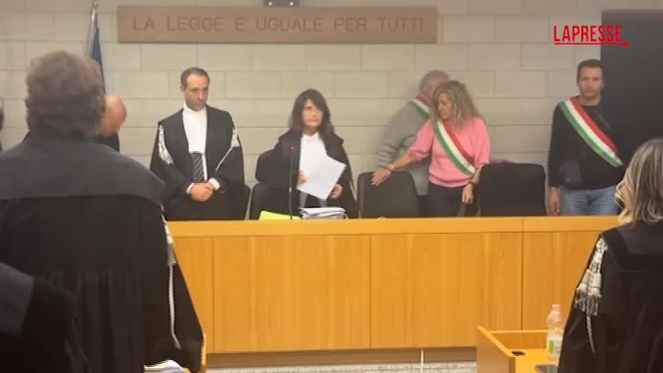 Omicidio Verzeni, la lettura della sentenza di ergastolo nei confronti di Sangare Omicidio Verzeni, la lettura della sentenza di ergastolo nei confronti di Sangare