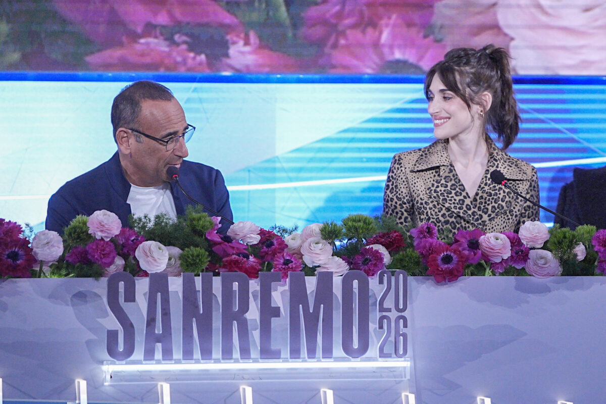 Pilar Fogliati a Sanremo 2026, chi è la co-conduttrice della seconda serata Pilar Fogliati a Sanremo 2026, chi è la co-conduttrice della seconda serata