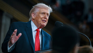 Stato dell’Unione, Trump: “Tornati all’età dell’oro. Non permetteremo all’Iran di avere armi nucleari”