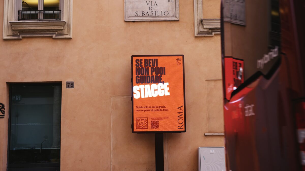 Galleria foto 'Roma, la campagna del Comune per il bere consapevole – Le foto' - foto 3