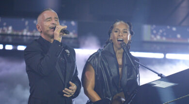 Sanremo 2026, la terza serata in diretta: Belèn stasera sul palco con Samurai Jay