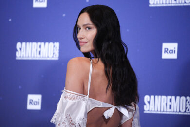 Sanremo 2026, per la terza serata c’è Irina Shayk: le foto