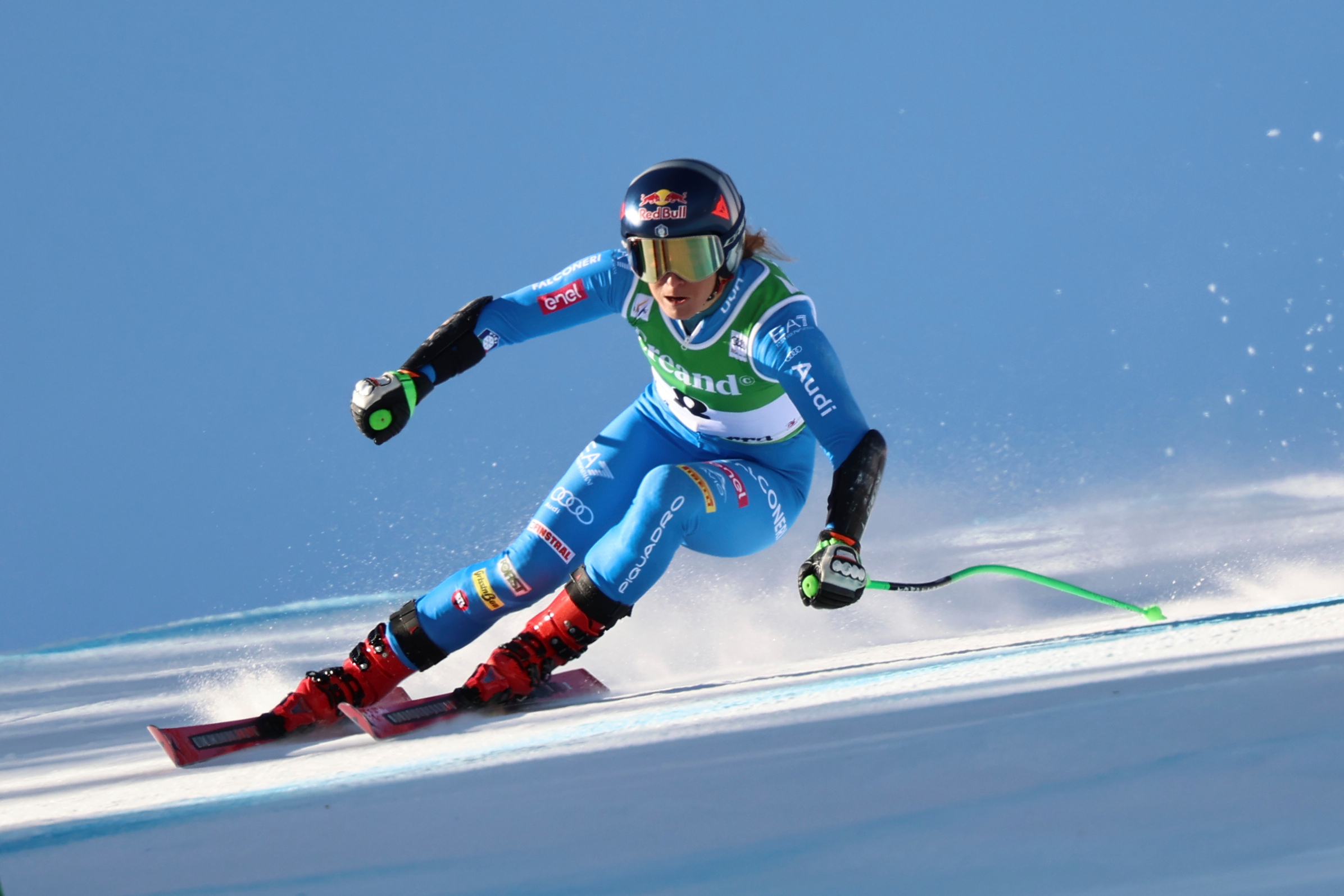 Goggia terza in discesa Soldeu, vittoria Suter