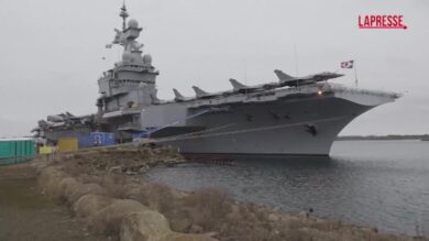 Svezia, intercettato un presunto drone russo durante la visita di una portaerei francese