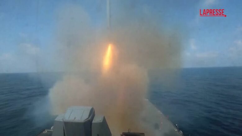 Attacco all'Iran, in un video gli obiettivi militari colpiti dagli Usa