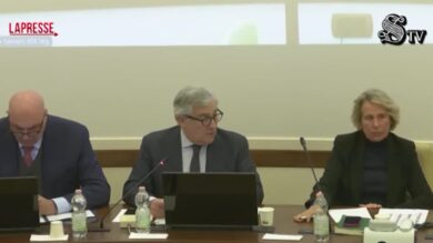 Iran, Tajani: "Crisi potrebbe durare giorni, forse settimane"
