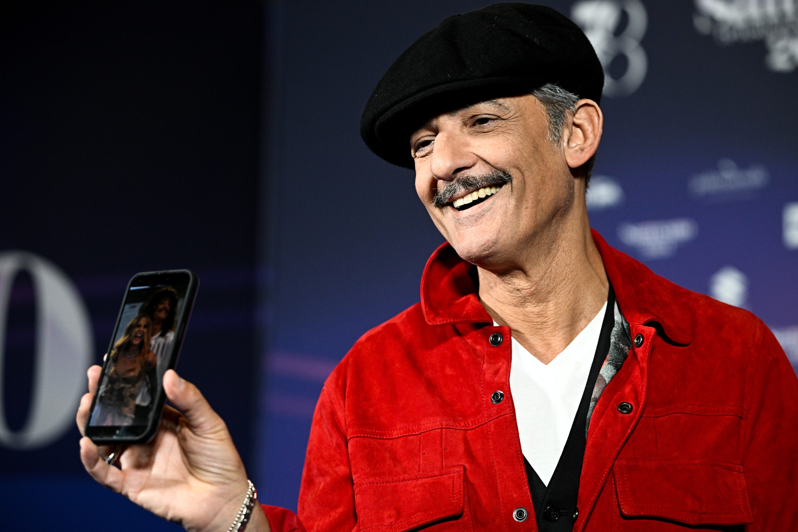 Sanremo, Fiorello: “De Martino come Amadeus, i primi due festival benissimo poi…”