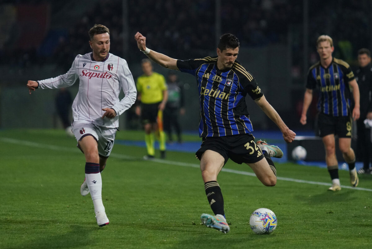 Pisa Bologna 0 1, i rossoblu la decidono nel recupero Pisa Bologna 0 1, i rossoblu la decidono nel recupero