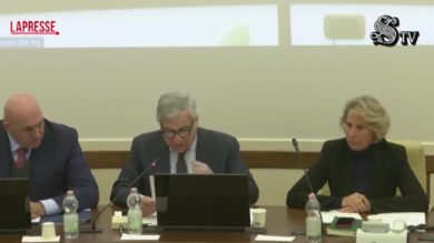 Iran, Tajani: "Nessuno è al sicuro dai missili di Teheran"