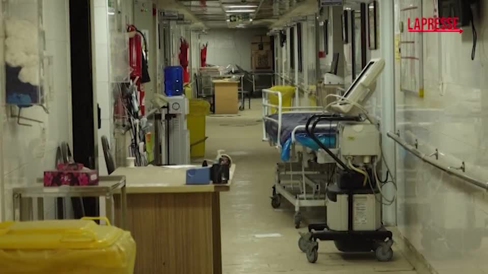 iran colpito ospedale motahhari a teheran le immagini dei danni da Lapresse.it iran colpito ospedale motahhari a teheran le immagini dei danni