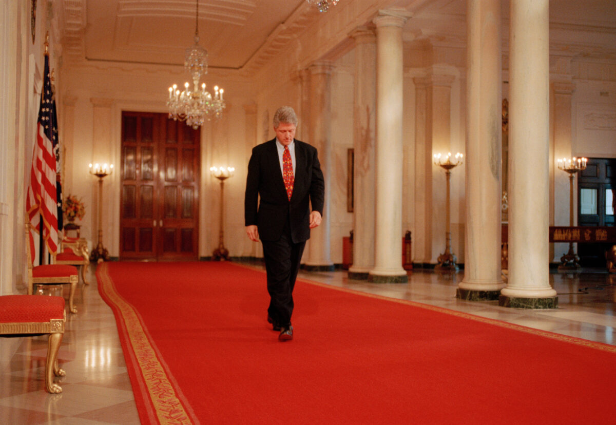 Epstein files, Clinton: “Me lo presentò l’ex segretario al Tesoro Summers” Epstein files, Clinton: “Me lo presentò l’ex segretario al Tesoro Summers”