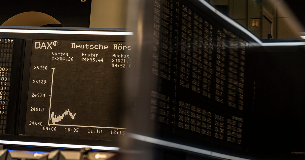 Iran, chiudono in rosso le Borse europee e vola il prezzo del gas. Piazza Affari a -3,92%. Rincari anche sui carburanti – La diretta