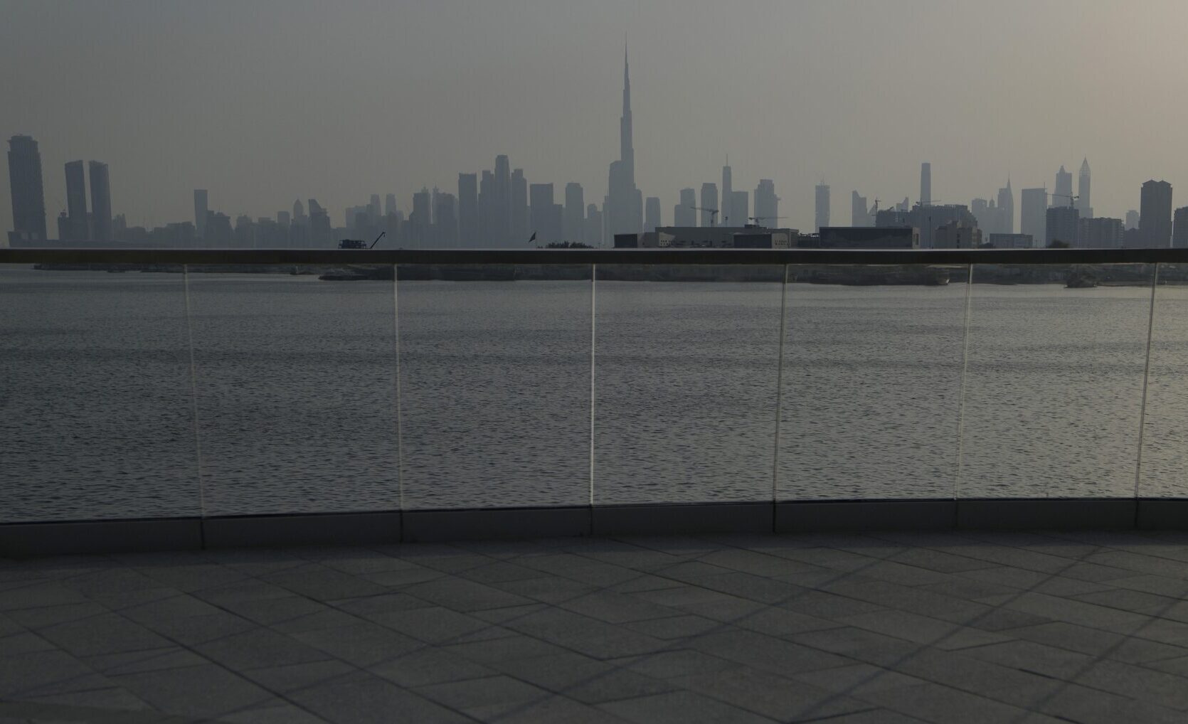 Iran, prevale la cautela per gli investitori immobiliari a Dubai