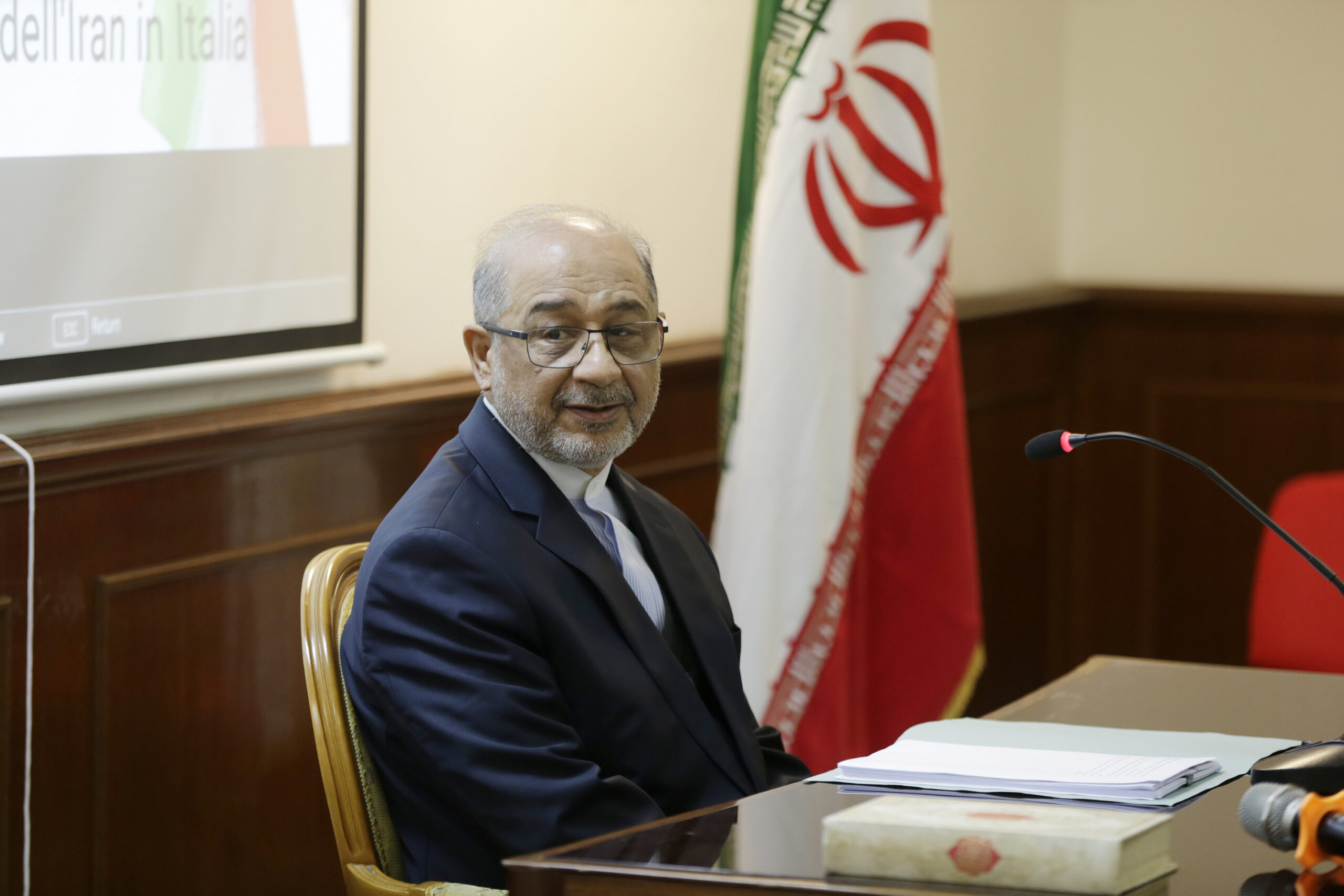 Iran, ambasciatore Teheran a Roma: “Ritorsioni su Paesi Ue? Dipende da loro livello di coinvolgimento” Iran, ambasciatore Teheran a Roma: “Ritorsioni su Paesi Ue? Dipende da loro livello di coinvolgimento”