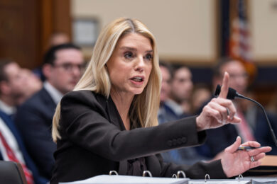 Caso Epstein, Commissione Camera Usa convoca Pam Bondi