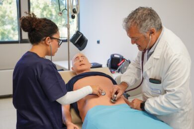 Dentro il Cesmat: robot e tecnologia immersiva per formare i medici di domani