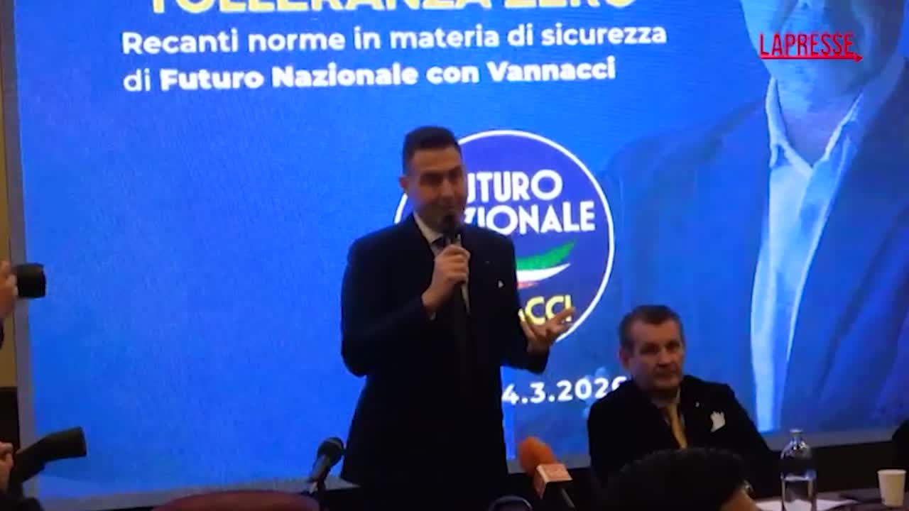 Iran, Vannacci: "Crosetto in zona guerra a sua insaputa suscita ilarità"